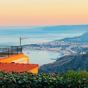 sciala.taorminaitalyhotels.com/